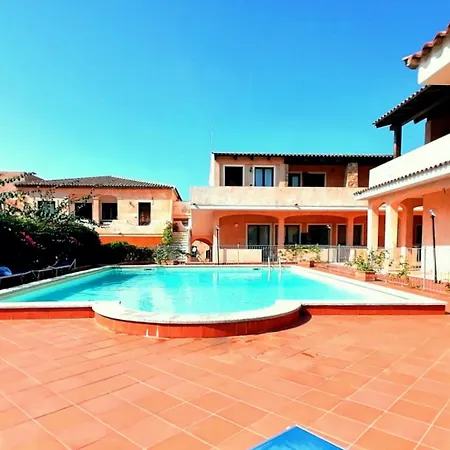Pool Front Ferienhaus